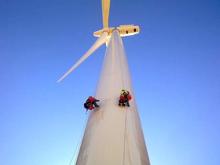  Dış cephe cam temizliği, İç mekan cephe temizliği, Çelik konstrüksiyon temizliği, Çimento baca temizliği, enerji sektörü  cüruf ve baca temizliği, Yakıt tankı temizliği, LED montajı, Tabela asma ve söküm, Bayrak asma, AVM iç ve dış süsleme, İç mekan avize asma, Kule vinç projektör montaj, Dış cephe sıva ve boya, Dış cephe silikon, Yalıtım ve montolama, Cam montaj, Kompozıt tamir ve montaj, Kanat temizliği, kanat toz temizliği, kanat kimyasal temizlik, kanatkuş atıkları temizliği, Kanat tamiri, Kaset sistem, düşme ve durma özelliklerine sahip ağ kurulumu,  Konveksiyonel sistem, Dikey kapama ağı, Balkon kapama ağı, Şaft ve asansör boşluk kapama, Havuz kapama, Tahribatsız muayene, Kaynak ve taşlama, köprülerde ve viyadüklerde bakım onarım ve hasar tespit çalışmaları, Petrol ve platform sahalarında torklama, Gemi ve çelik yapılarda pas döküm, taşlama ve boyama işlemleri, Yamaç örtüleme sistemleri (düşme tehlikesi olan taş ve kaya parçalarının çevresinde bulunan yaşam veya üretim faaliyetleri yürüten yapılara zarar vermemesi için kullanılan önlemler), Tehlikeli konumda bulunan kayalıkların kontrollü şekilde patlatılması, ekolojik patlatma, Şev stabilizasyonu, endüstriyel dağcılık, iple erişim, endütriyel temizlik
