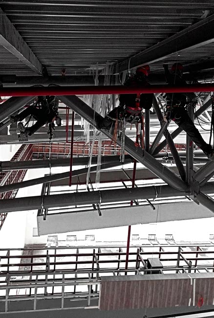 iple erşim uzmanı, iple erişim, iple erşim nedir?, iple erşim avantajları, neden iple erşim kullanılır?, iple erşim firmaları, iple erşim uzmanları, endüstriyel dağcı, endüstriyel dağcılık hizmetleri, Endüstriyel İple Erişim