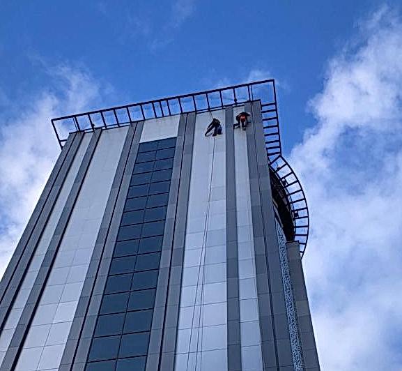 İple Erişim, Endüstriyel Hizmetler, endüstriyel temizlik, endüstriyel dağcı, endüstriyel dağcılık hizmetleri, iple erişim şirketleri